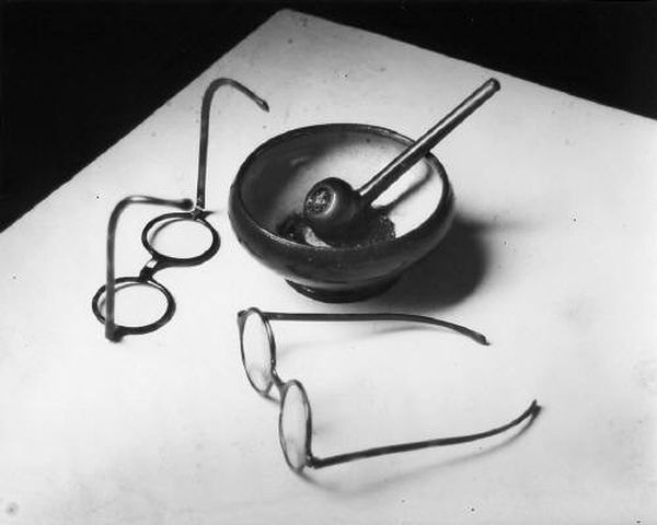 Mondrian’s Glasses and Pipe, André Kertész, 1926